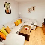 Casa Arte - Old Town Center, Veliko Tarnovo, Paid Parking, Subject To Availability *