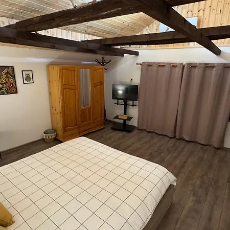 公寓 Casa Arte - Old Town Center, Veliko Tarnovo, Paid Parking, Subject To Availability