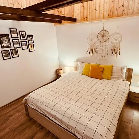 Casa Arte - Old Town Center, Veliko Tarnovo, Paid Parking, Subject To Availability *