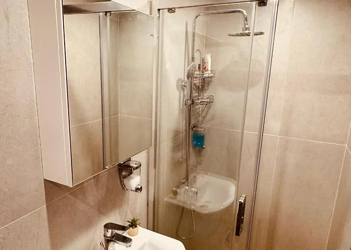 Casa Arte - Old Town Center, Veliko Tarnovo, Paid Parking, Subject To Availability * 大特尔诺沃